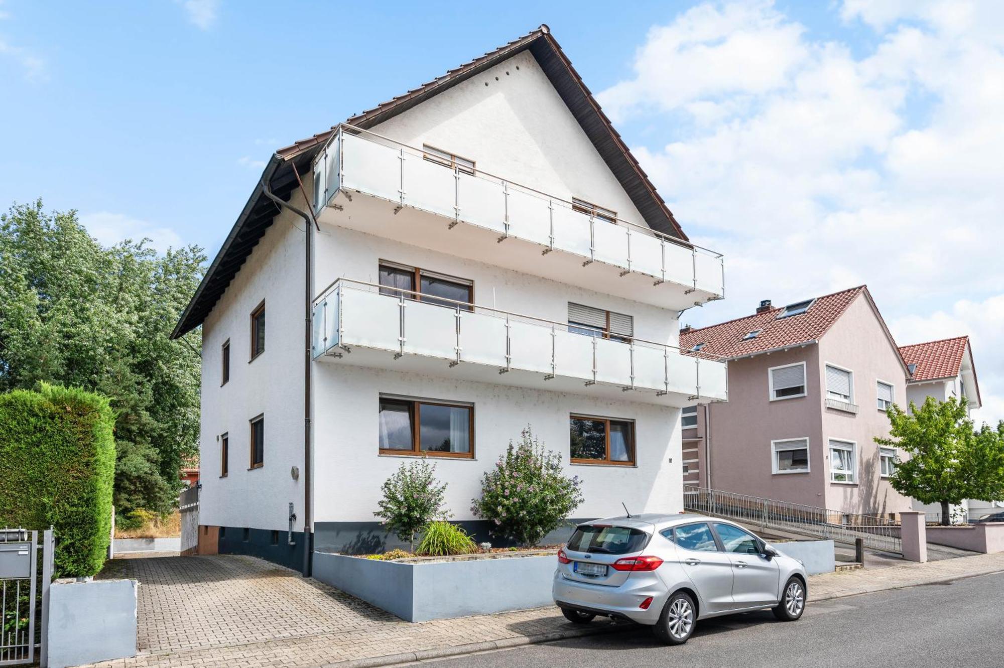 למפרטהיים Ruhiges Und Zentrales Apartment In Huettenfeld מראה חיצוני תמונה